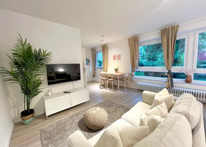 Kleines, Gemuetliches Helles Apartment Im Herzen Hamburgs
